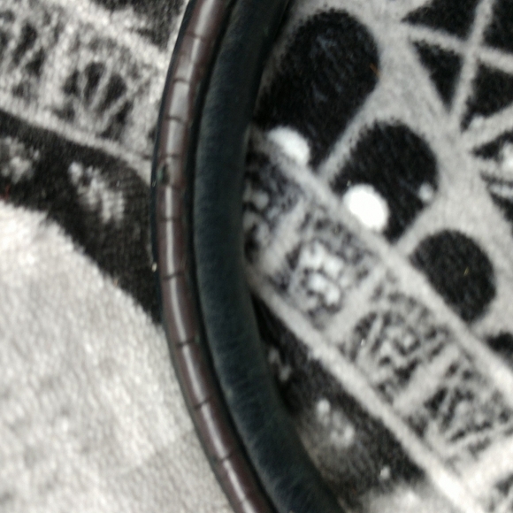 B makowsky black leather purse - Picture 11 of 13